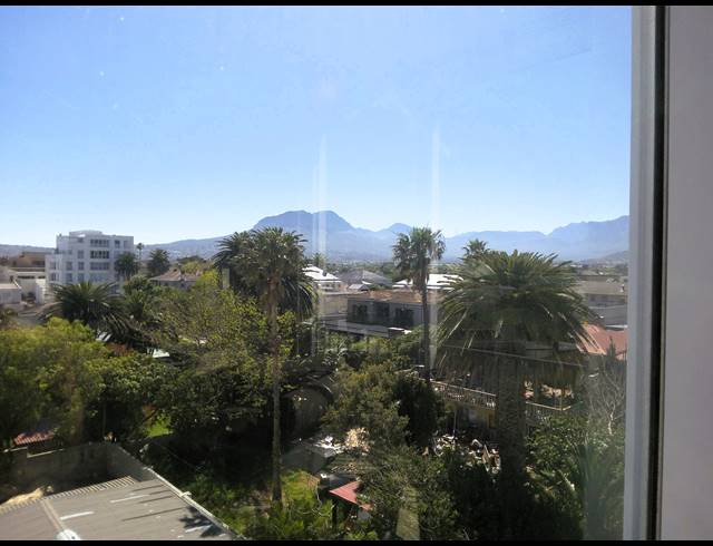 2 BEDROOM APARTMENT TO LET IN STRAND NORTH
